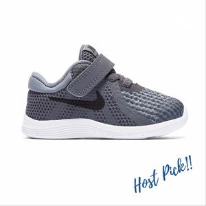 Nike Revolution 4 Toddler Boys' Sneakers